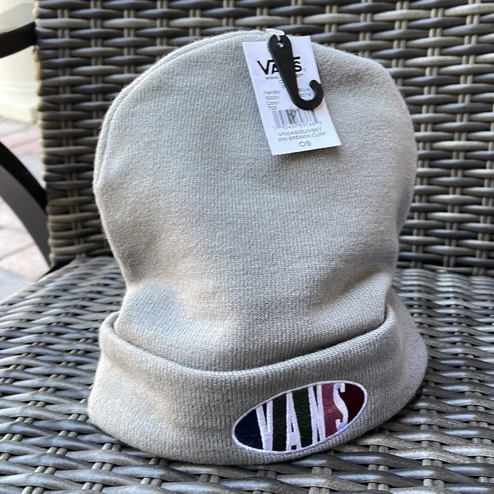 Vans WM Breakin Curf Grey Beanie Skateboarding Hat Women & Men VN0A5GUV8… - Picture 12 of 16